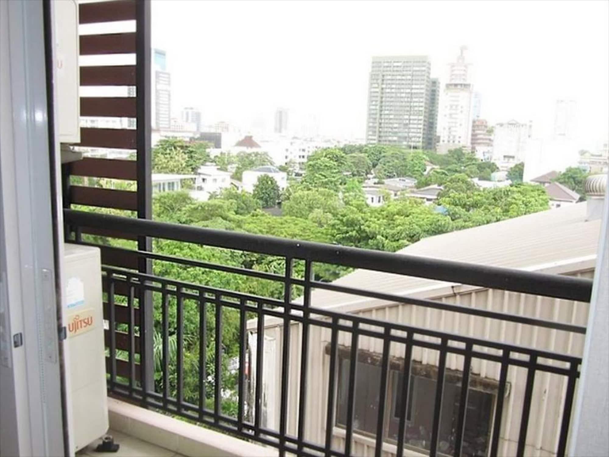 D Varee Montara Thonglor 25 Bangkok Extérieur photo